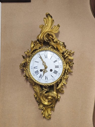 Antique Gilt Bronze Baroque Cartel Wall Clock - Picture 6 of 22