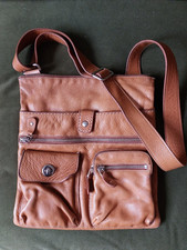 ROOTS CANADA LEATHER BAG, LIGHT TAN CROSS BODY BAG VILLAGE BAG.