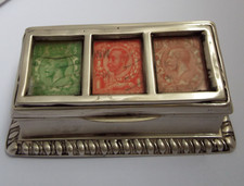 LOVELY ENGLISH ANTIQUE 1906 SOLID STERLING SILVER TRIPLE COMPARTMENT STAMP BOX