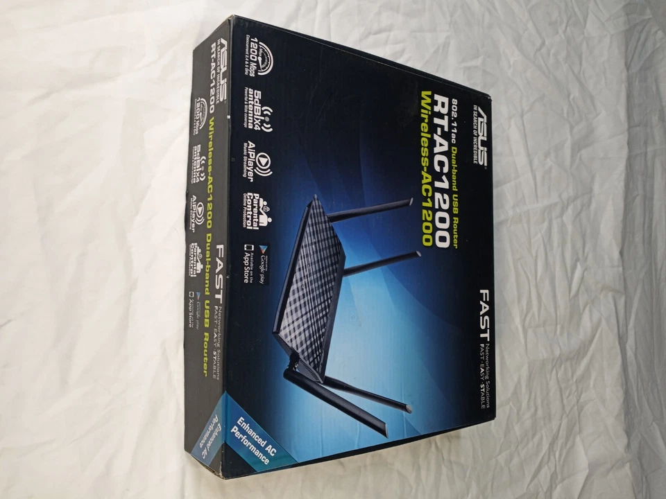 Asus RT-AC1200 Dual-band Wireless-AC1200 USB Router - ASUS IN SEARCH OF INCREDIB - Image 2 of 4