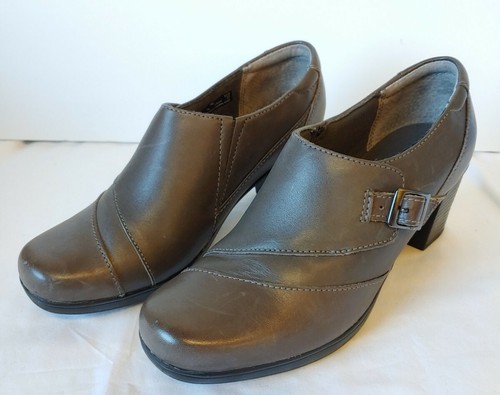 womens clark booties