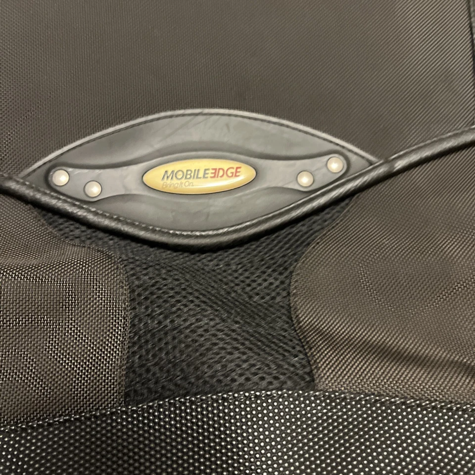 Mobile Edge Premium Laptop Softsided Acolchoado Bolsa Mensageiro Estojo Pasta GR15 - Imagem 2 de 4