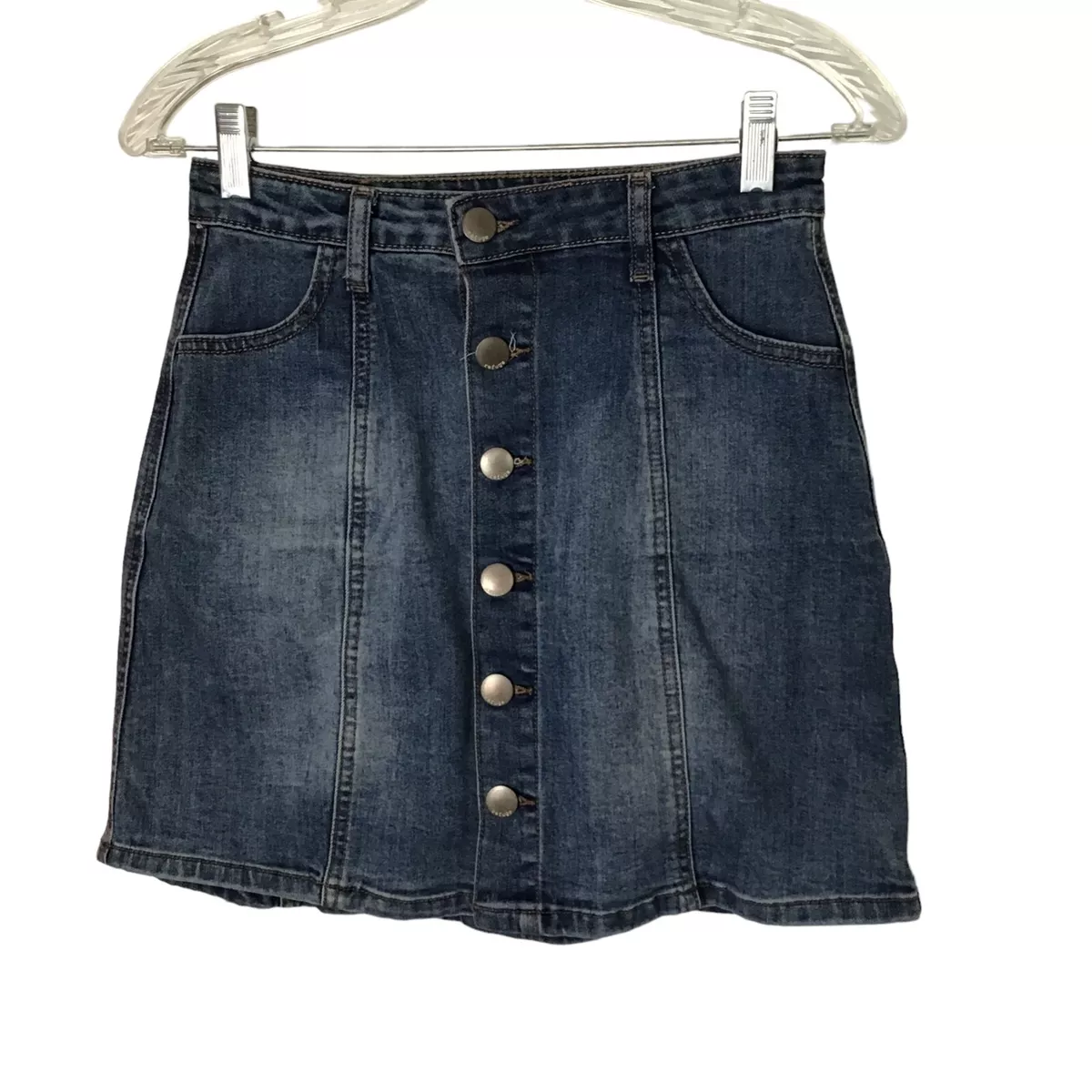Refuge Denim Skirt Size 2 Blue Button Closure 2 Pockets Belt Loops