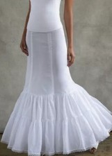 NEW sz 6 David's Bridal 550 Fit  Flare Slip