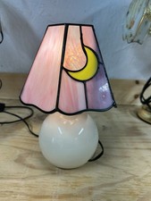 Lámpara Tiffany Lámpara de mesa de vitral Luna Linda lámpara de noche pequeña