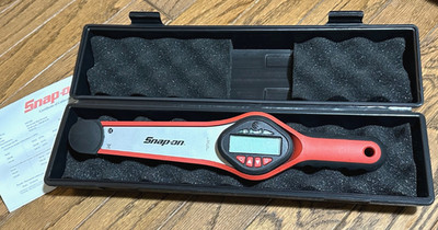   Snap On Tools Digital Torque Wrench 3/8  DR 250 INLB 15  Long Case Electric