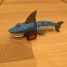 2.4G Remote Control Simulation Shark Toy RC Shark Animal Racers Good Condition