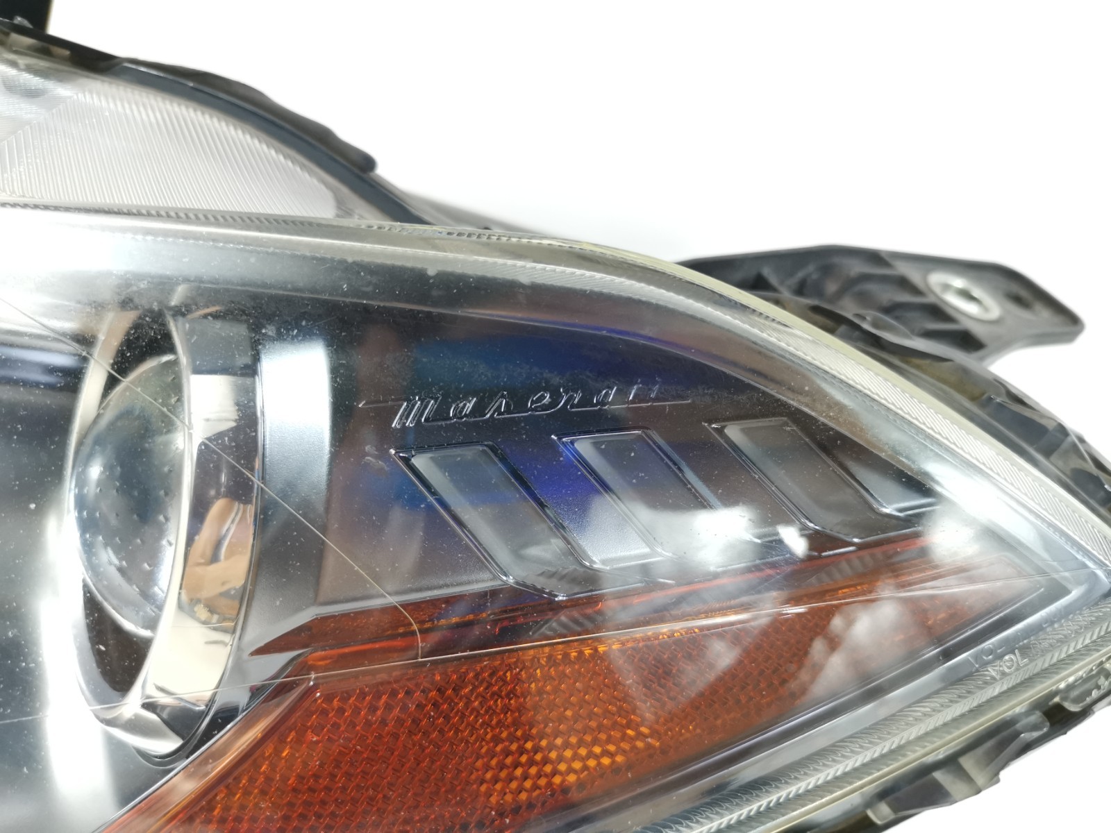 Maserati Ghibli 2019 M156E RWD 3.0 L Front Left Xenon HID Headlight 6701062670