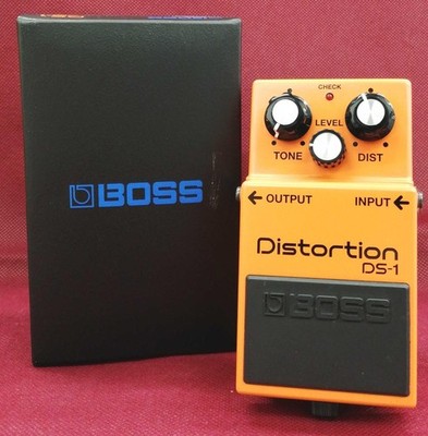 BOSS DS-1 Distortion Effect Pedal Used JP