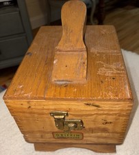 Griffin Shinemaster Vintage Wooden Shoe Shine Box 1950- 1979