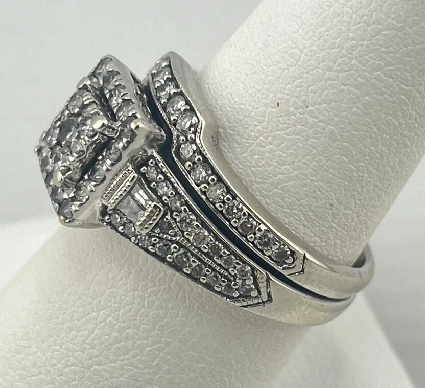 10k 9.26g White Gold Natural Diamond Wedding Set Size 8.5 Gorgeous!!! - Image 2 of 4