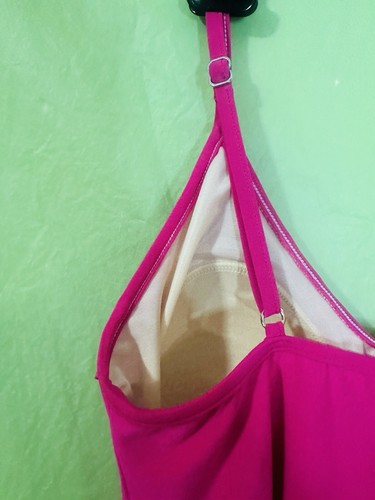 Magicsuit Women's Size 10 Pink Tiered Slimming Tankini Swimsuit Top - Picture 6 of 11