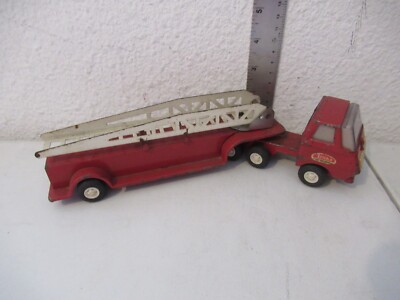 Tonka vintage Red Hook & Ladder truck set