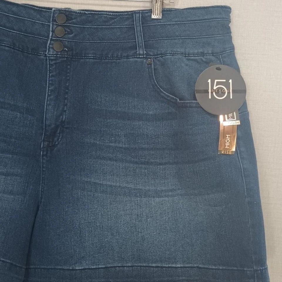 Pantalones Cortos One 5 One Talla 22 Azul Denim Calce Bombshell Elástico Triple Cintura Apilada Foto 3 de 4