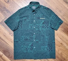 Oregon Ducks Men's Medium Button Down Short Sleeve Hawaiian Shirt Chiliwear NCAA