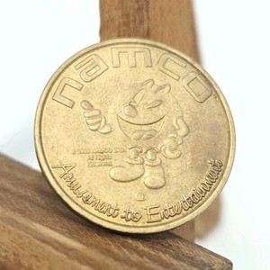 レトロ　ナムコ メダル  アミューズメント namco 90枚　金色 Namco Coin | eBay