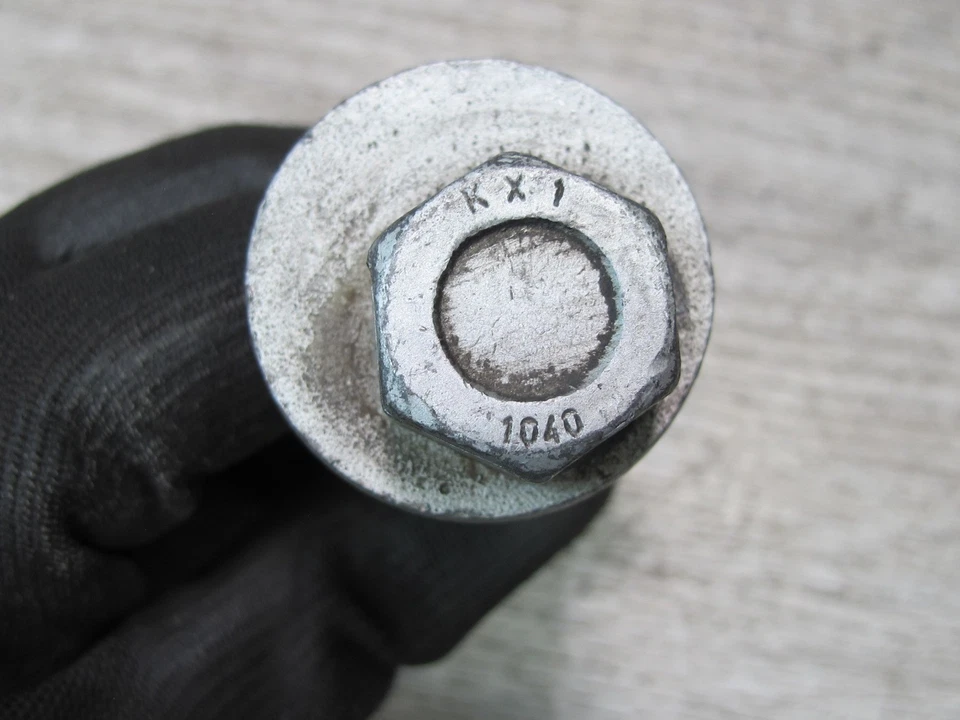 JUEGO DE PERNOS DE INCLINACIÓN AJUSTE EXCÉNTRICO SUSPENSIÓN DELANTERA PORSCHE CAYENNE 955 2003-2010 Foto 4 de 4