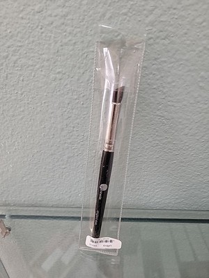 Glominerals Angled Eye Brush