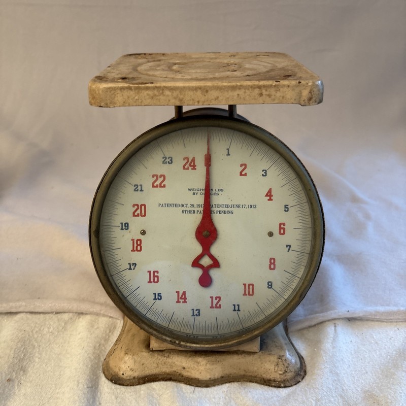 Antique Vintage 25 lb Metal Mechanical Dial Kitchen Scale Patented 1912/1913