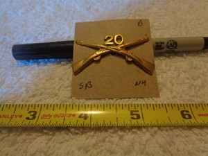 20th Infantry Regiment Officer Collar Insignia Screw Back (DRAW#Z10)