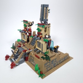 7627 LEGO Indiana Jones Kingdom of the Crystal Skull Temple of the Crystal Skull