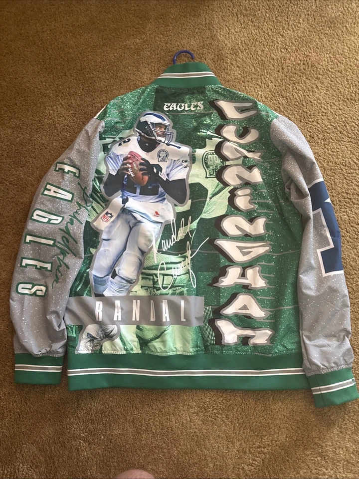 Jaqueta Mitchell & Ness Philadelphia Eagles Extra Grande - Branco/Cinza/Verde - Imagem 2 de 4