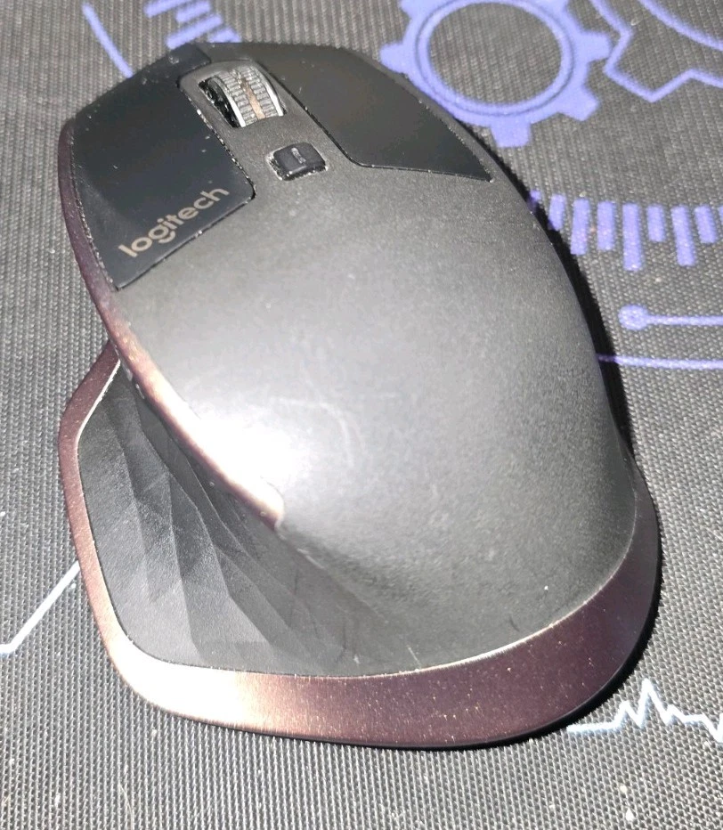Logitech MX Master Wireless Mouse | Dongle included - Image 3 of 4
