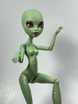 Monster High GORGON Create A Monster CAM Doll Snake Misfit