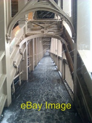 Foto 6x4 Fußgängersteg auf der Hochbrücke mit Schneeflocken bla c2013
