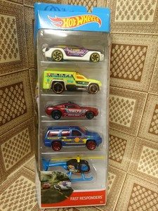 hot wheels fast responders 5 pack