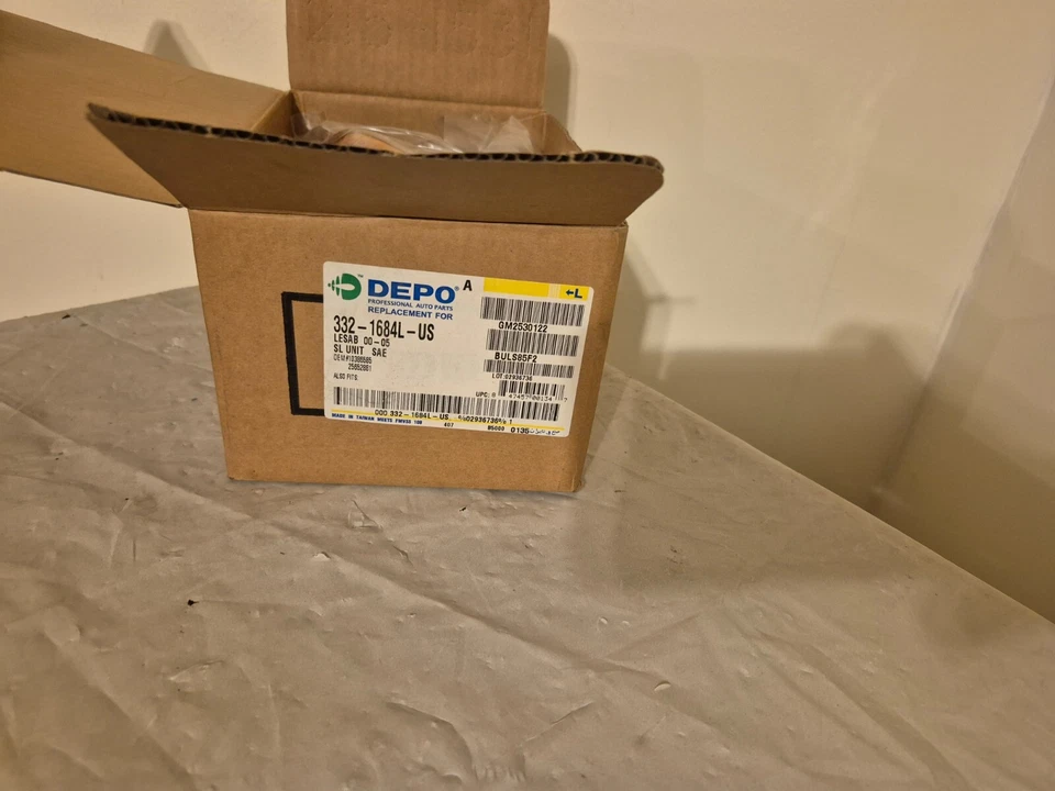 Lámpara de señal de giro de estacionamiento 2000 a 2005 Buick LeSabre conductor izquierdo Foto 4 de 4