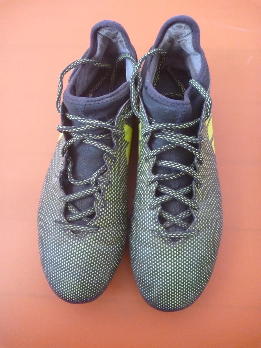 Adidas best sale crampons moulés