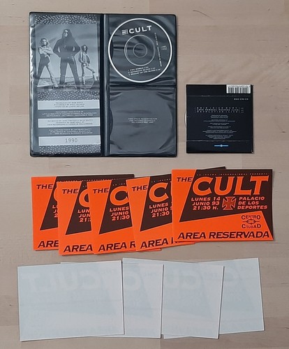 THE CULT –‘’SONIC TEMPLE’’- COLLECTOR’S PACK HAND SIGNED. - Bild 7 von 24