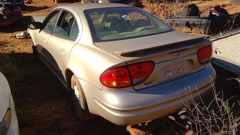 Depósito de refrigerante compatible con 99-04 Oldsmobile Alero OEM Foto 4 de 4