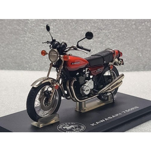Marusan Kawasaki 750RS Candy Brown 1/18 Scale Model - Tetsuba