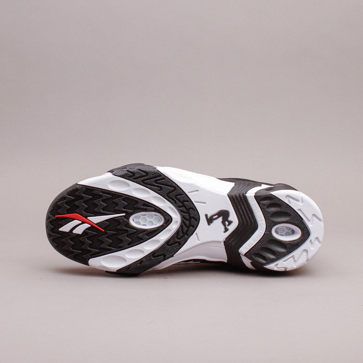 Reebok SHAQNOSIS 2019年製 Reebok Basketball Shaqnosis Low White Black Shaquille O'Neal Men