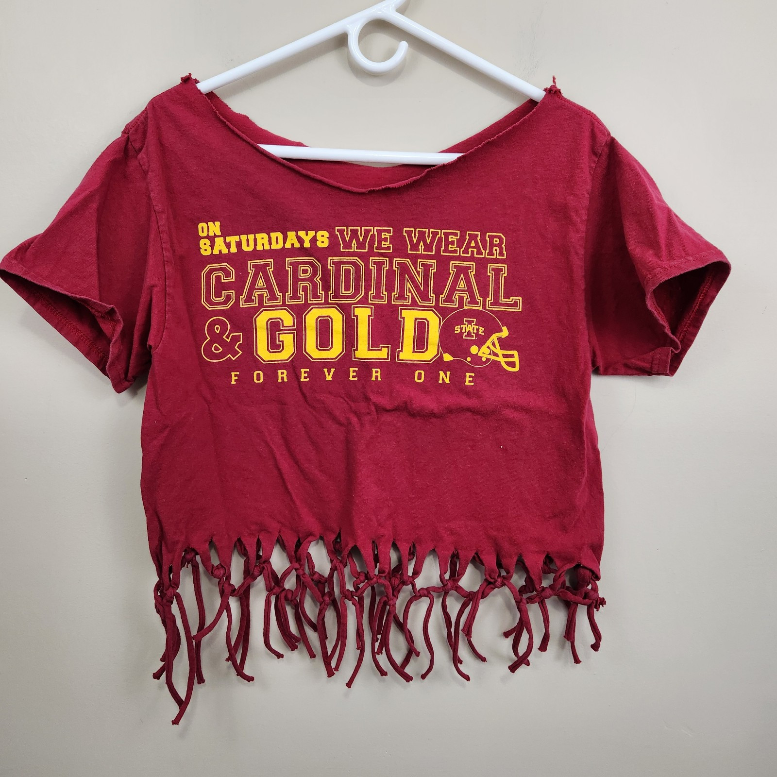 Women's Fringe T-Shirt GO IOWA STATE CYCLONES ISU Cardinal Red Gold SZ M Medium