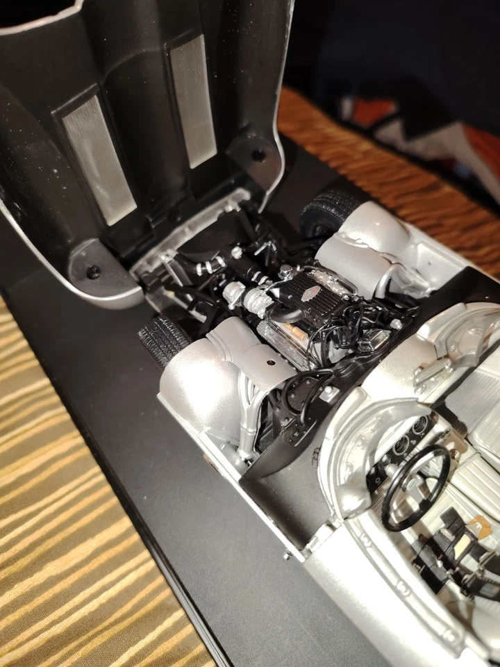 1:18 Autoart Chevrolet Corvette Stingray 1959 B579 - Immagine 3 di 4