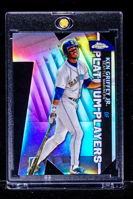 Ken Griffey Jr. DIE CUT 70 REFRACTOR CARD Mariners HOF