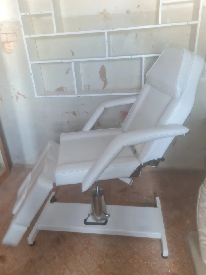 Fußpflegeliege Fußpflegestuhl Kosmetikliege Kosmetikstuhl Praxisstuhl Elektrisch - Bild 3 von 4