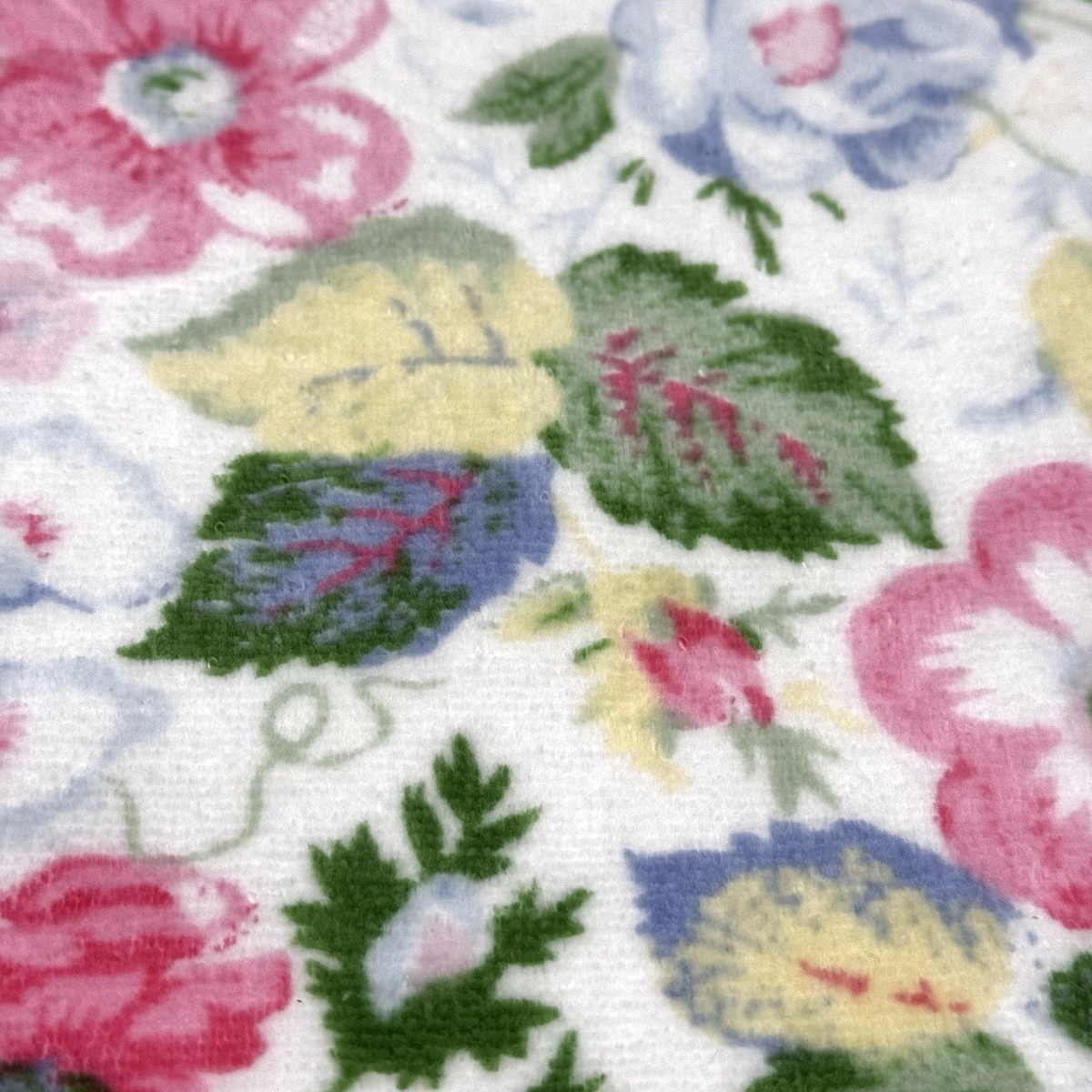 4 pc Laura Ashley FLORAL QUARTET Pink Blue Velour 2 Bath 2 Hand