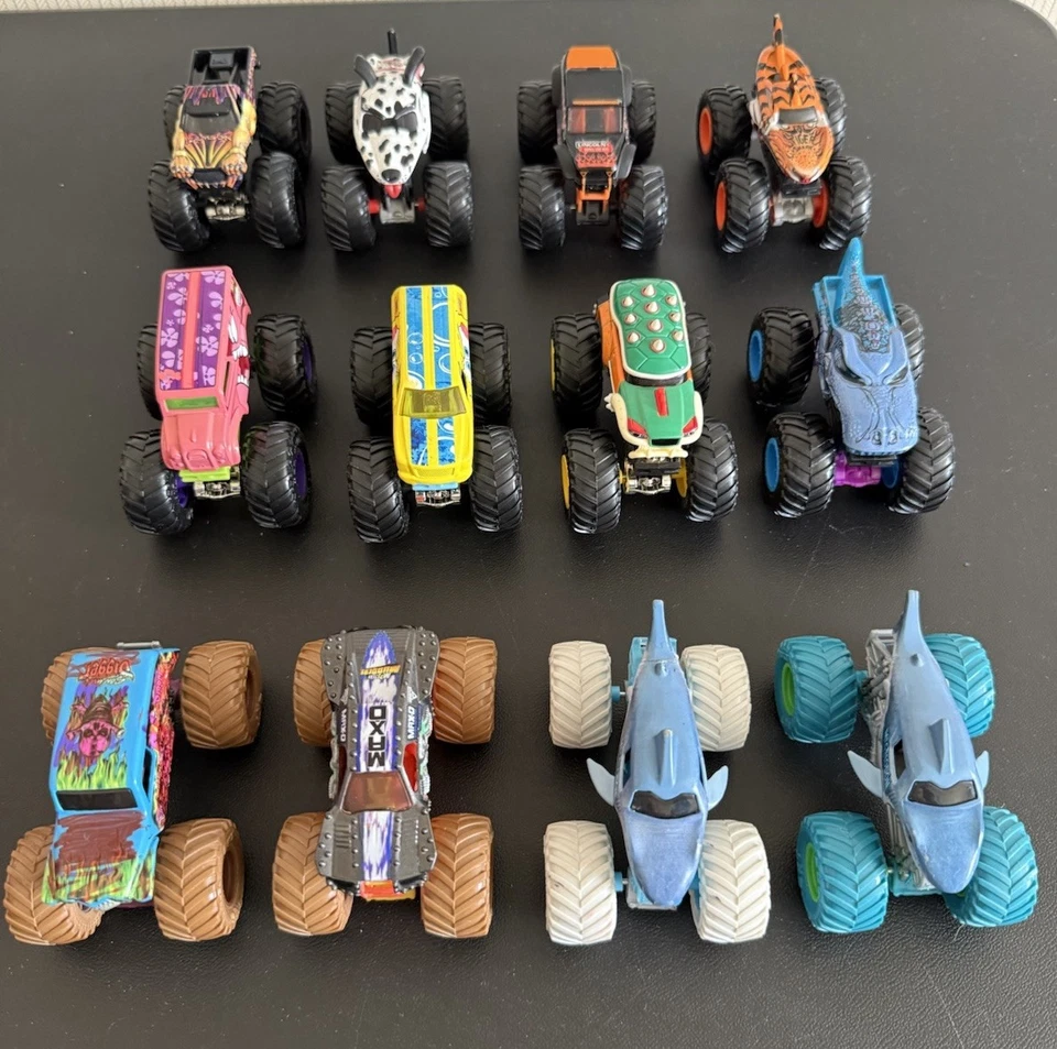 Lot of 12 Hot Wheels Monster Trucks Monster Jam Tiger Shark SpongeBob Mutt - Image 2 of 4
