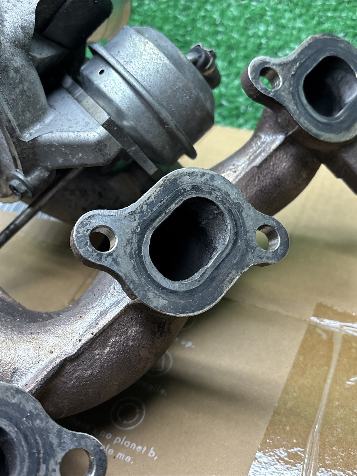 14-20 Maserati Ghibli Quattroporte Levante Right Turbocharger Manifold Assy OEM