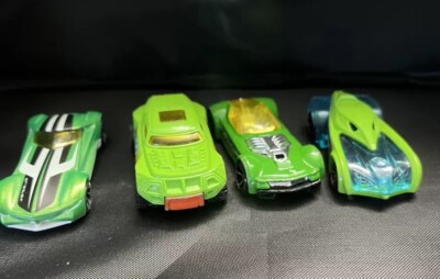 Hot Wheels Lot Of 4 -  Green  Race Cars - 1:64 Diecast Mattel Toys