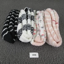 Give Love Renew Crew Socks 4 Pairs Cozy Fuzzy Shoe Sz 4-10 NWT 4225