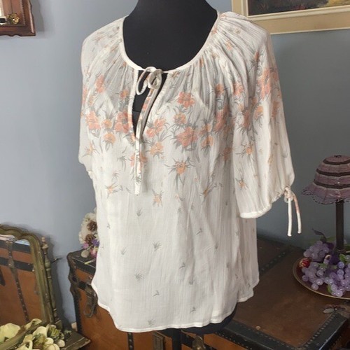 Lucky Brand weiße halbtransparente geblümte Bluse mit Trägertop - Damengröße Medium - Bild 4 von 9
