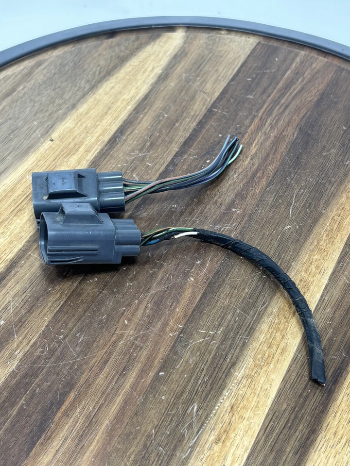 EGR Tail Light 8-Pin 6 Wire Connector Plug Pigtail for Land Rover Jaguar - Image 3 of 4