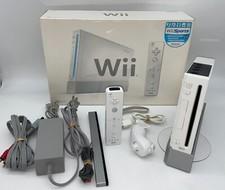 Nintendo Wii Video Game Console RVL-001 Bundle In Box No Games Included