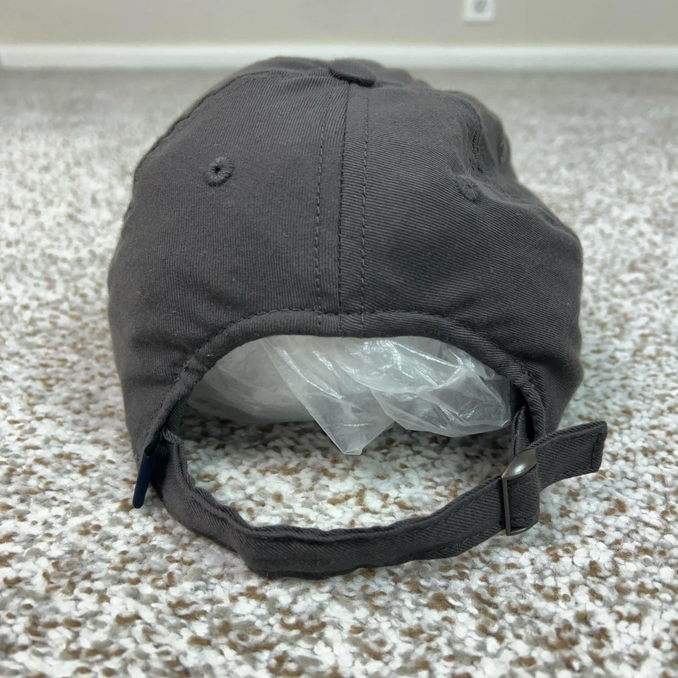 Gorra Notre Dame Lucha Irlandesa Gorra Correa Trasera Para Hombres Gris NCAA Fútbol Papá Sombrero Foto 3 de 4