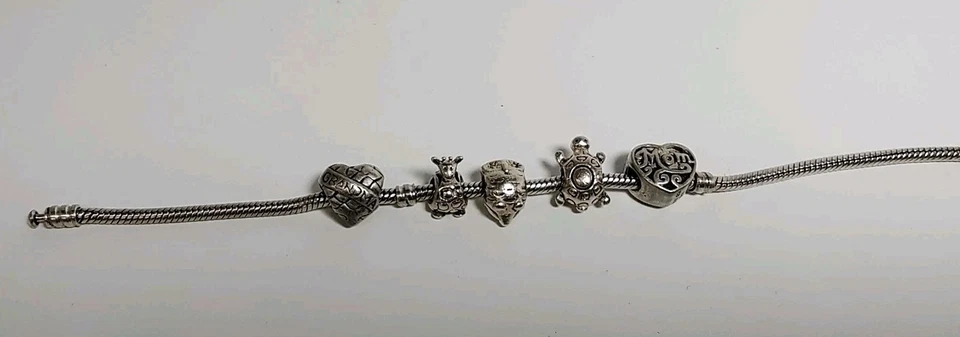 Hermosa Pulsera Pandora Plata Auténtica 30g, 5 Dijes 8 Pulgadas Foto 4 de 4